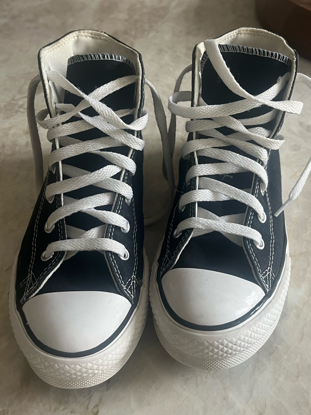 Converse All Star Kids High-Top Canvas Sneakers in Black and White - Classic Sty